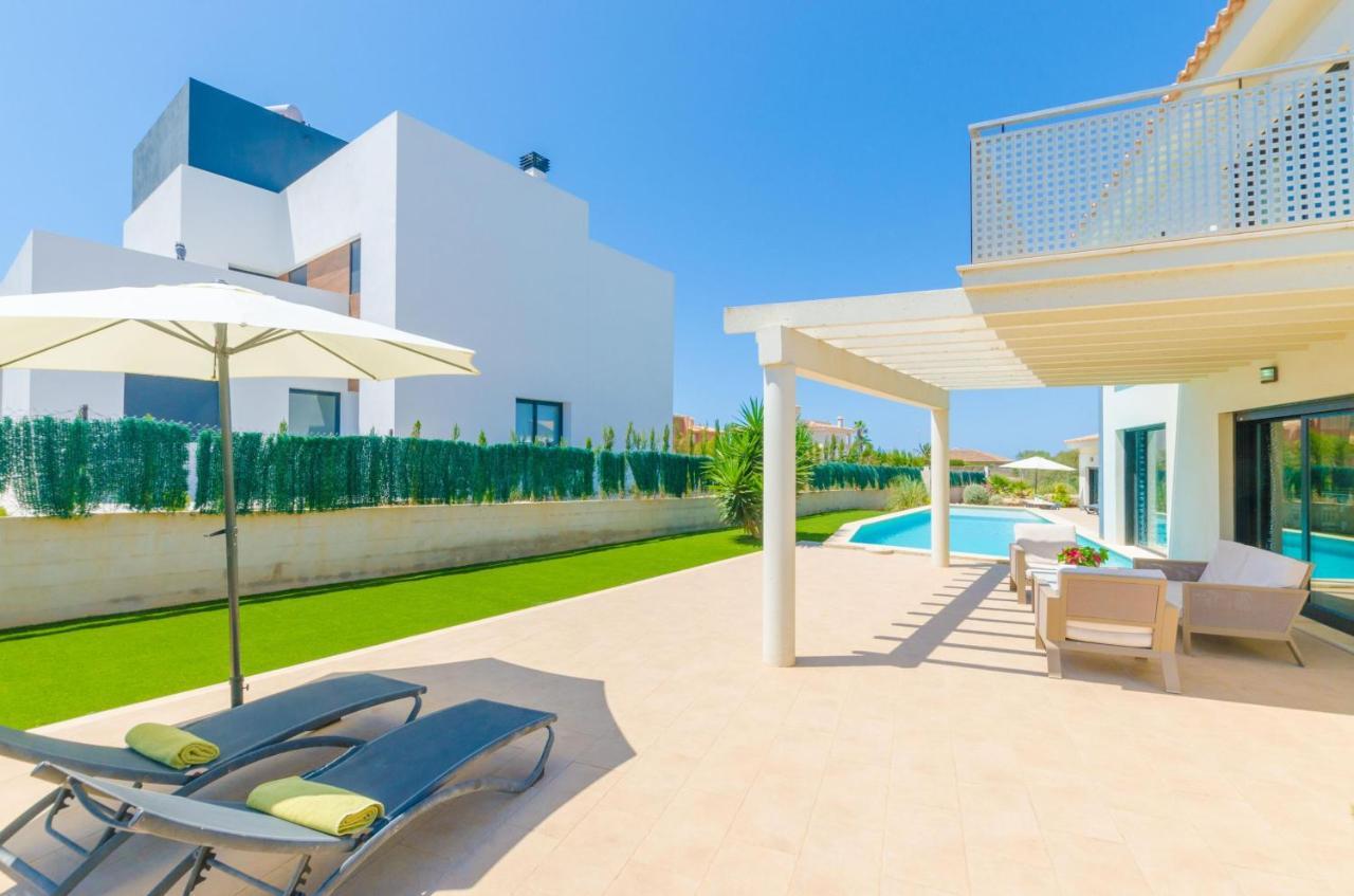 Villa La Primera *