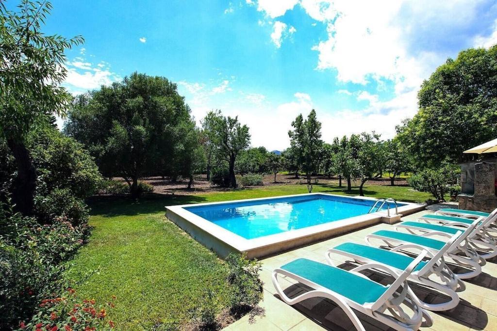 Villa Lovely Mallorquin In By Renthousing *