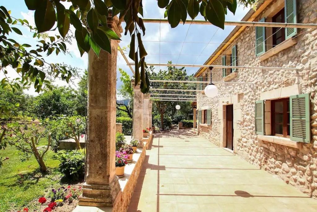 Villa Lovely Mallorquin In By Renthousing