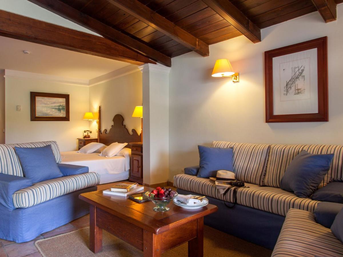 Cala Sant Vicenc - Adults Only 4*