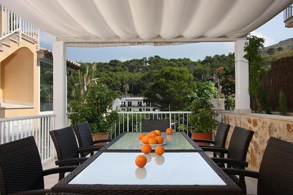 Villa Modern 300m From Crystal Clear Coves By Renthousing Cala de Sant Vicenc