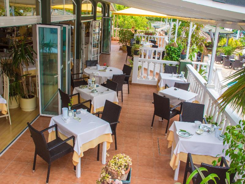 Apartahotel Universal Laguna Garden 3*