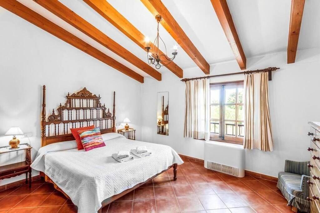 Villa Charming Close To By Renthousing Puerto Pollensa