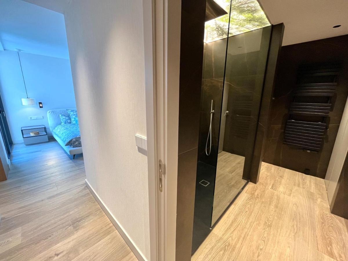Luxury Con Piscina,primera Línea De Playa *