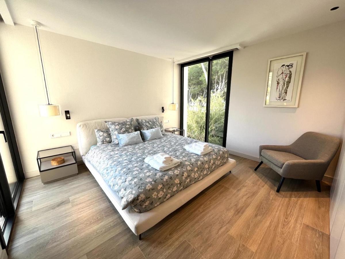 Luxury Con Piscina,primera Línea De Playa Apartamento *