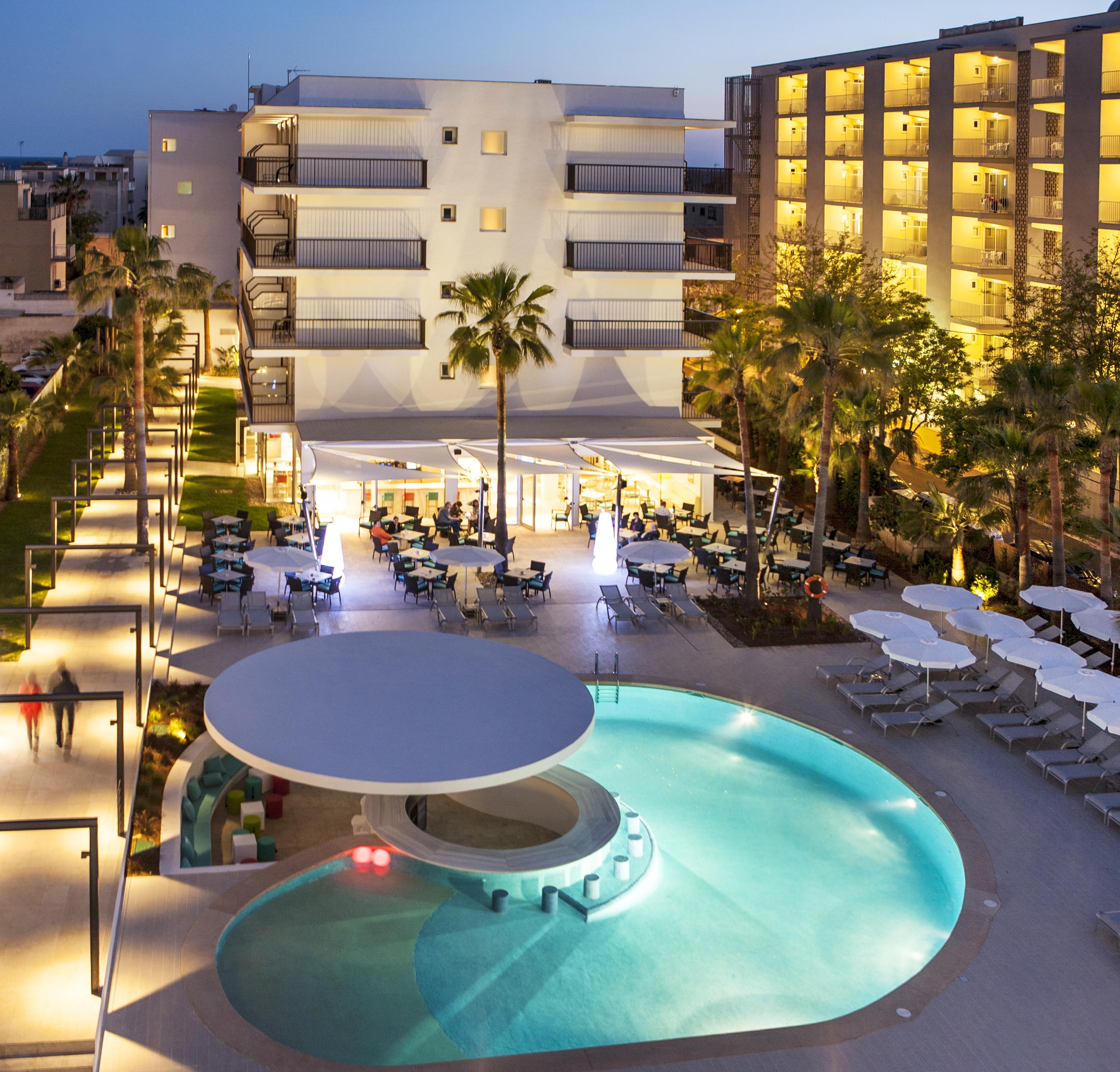 Js Palma - Adults Only 4*