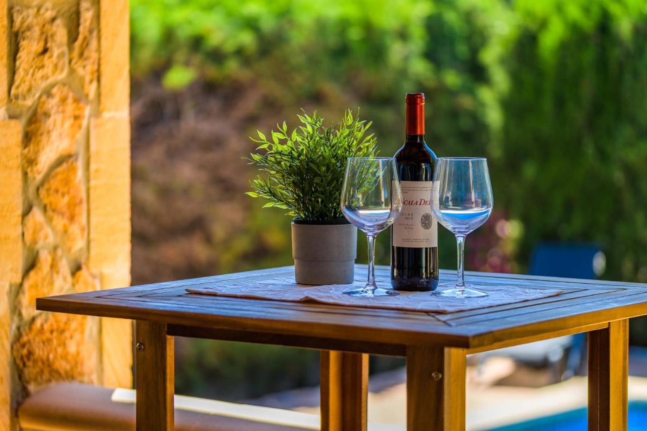2263 Sunny With Views Over The Bay Of Palma *