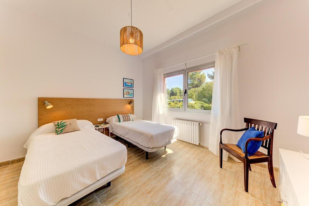 Villa Deluxe Mallorca I Upmarket Location I Maria Bonaire I 4 Bedrooms I Close To The I Alcúdia