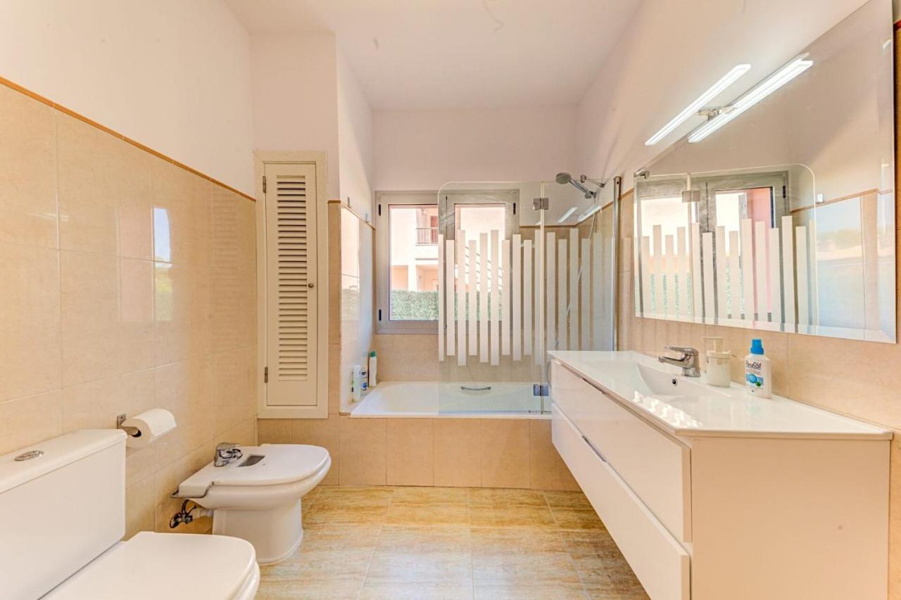 Deluxe Mallorca I Upmarket Location I Maria Bonaire I 4 Bedrooms I Close To The I * Alcúdia