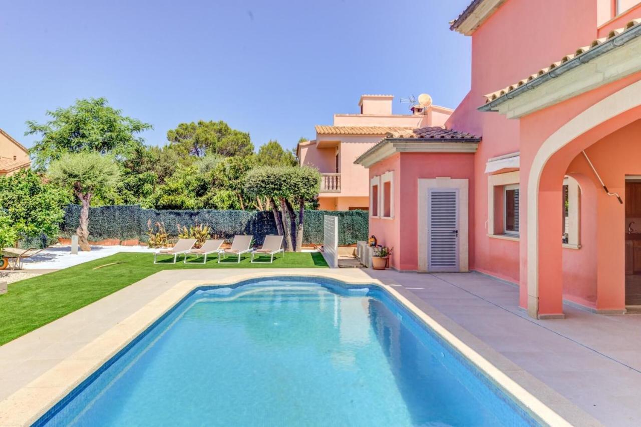 Villa Deluxe Mallorca I Upmarket Location I Maria Bonaire I 4 Bedrooms I Close To The I *