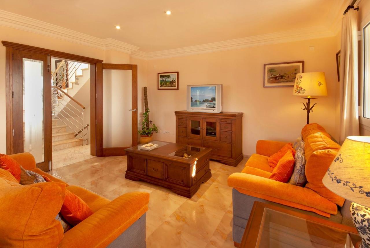 Immaculate Mallorca Villa Las Olas 3 Bedrooms Ideal For Families Couples Alcudia Villa