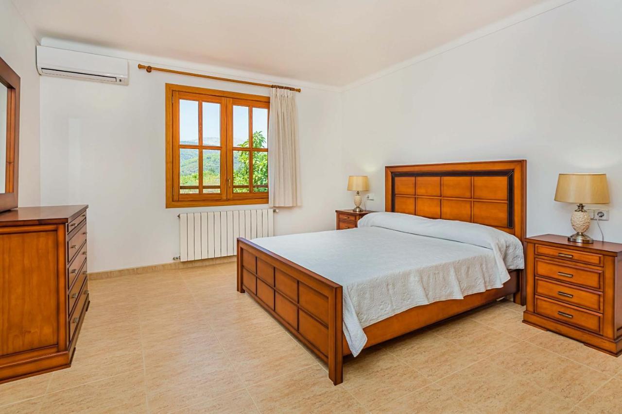 Beautiful Mallorca Lluna Nova 4 Bedrooms Fully Airconditioned Interior Private Pool Villa