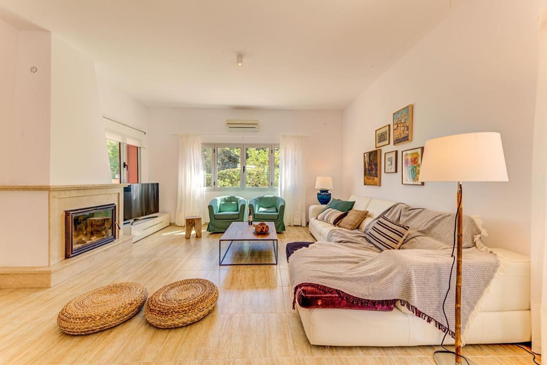 Deluxe Mallorca I Upmarket Location I Maria Bonaire I 4 Bedrooms I Close To The I *