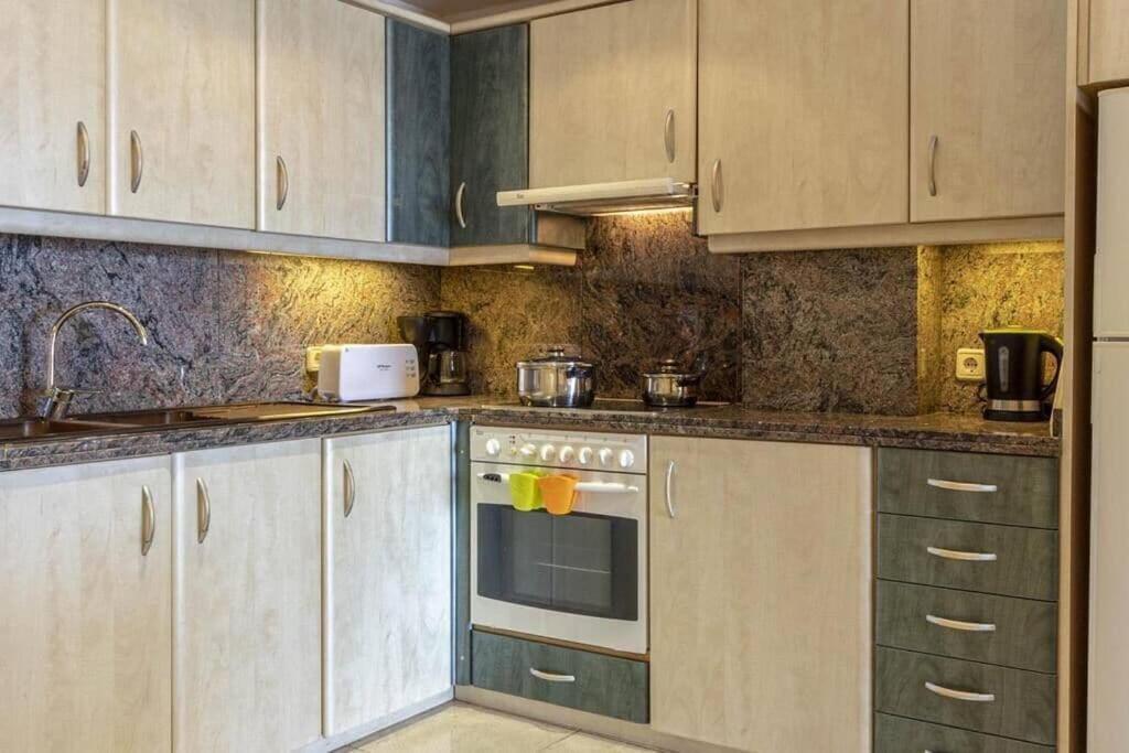 Fabulous With Views In By Renthousing * Puerto Pollensa