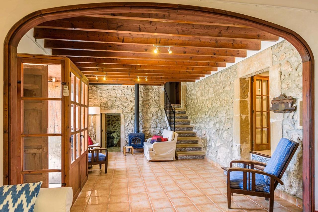 Charming Pollensa Villa Beautiful Views Of The Tramuntana Mountains La Coma I 4 Bedrooms Pollensa Villa *