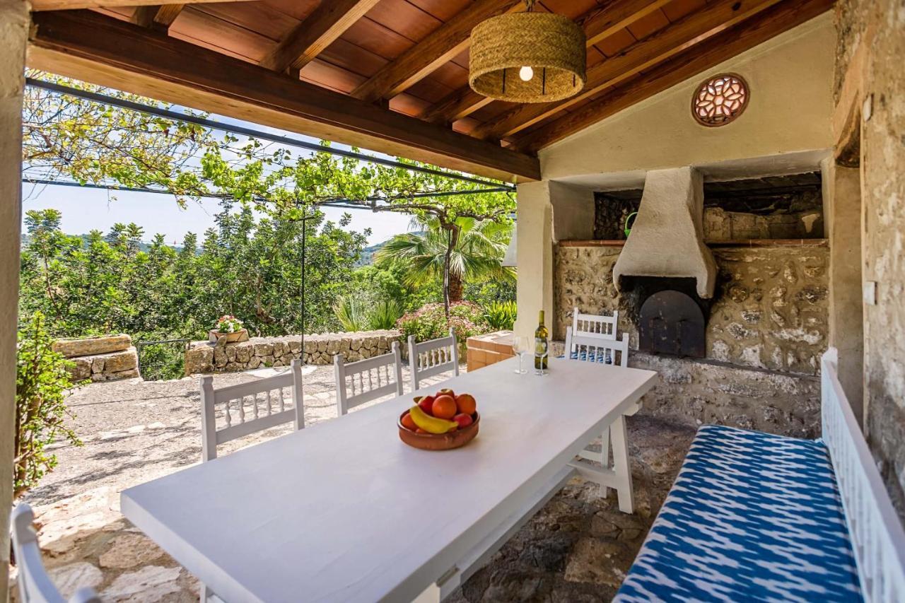 Charming Pollensa Villa Beautiful Views Of The Tramuntana Mountains La Coma I 4 Bedrooms Pollensa Villa Pollensa