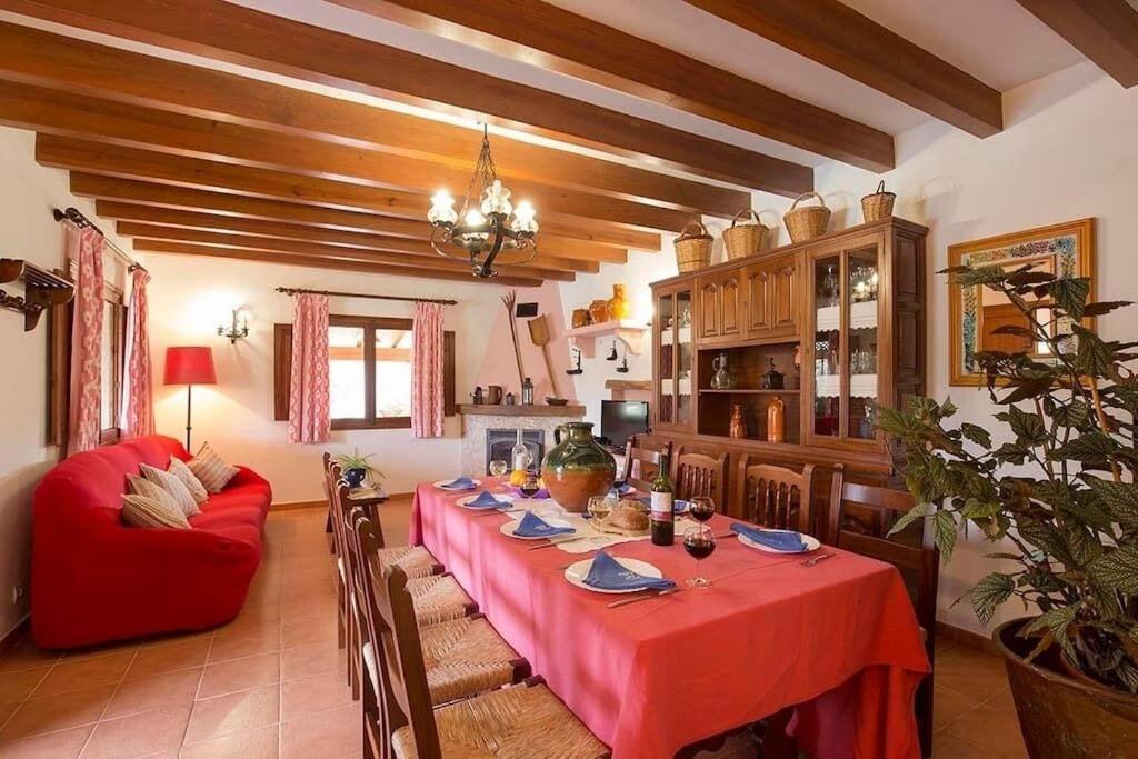 Villa Near By Renthousing Pollensa