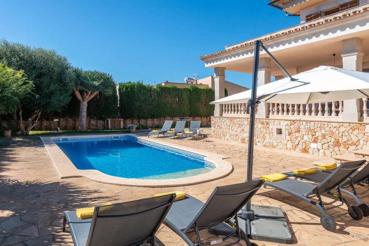 New!! Albons Villa