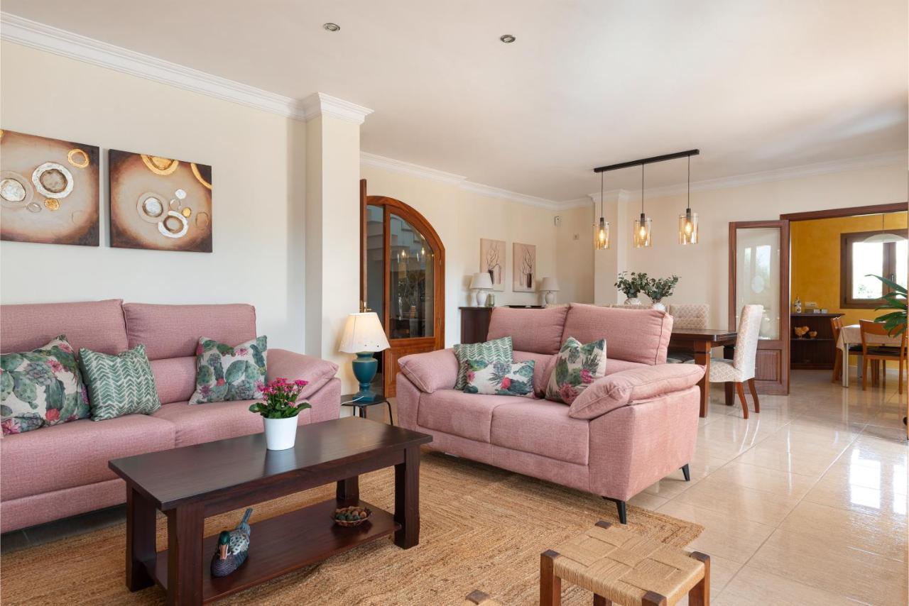 New!! Albons Villa
