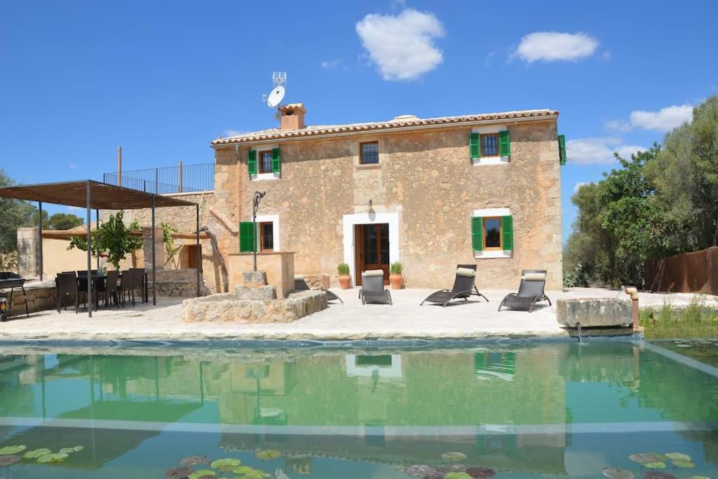 Son Vell. Mallorca. Casa Amb Piscina Ecologica. *
