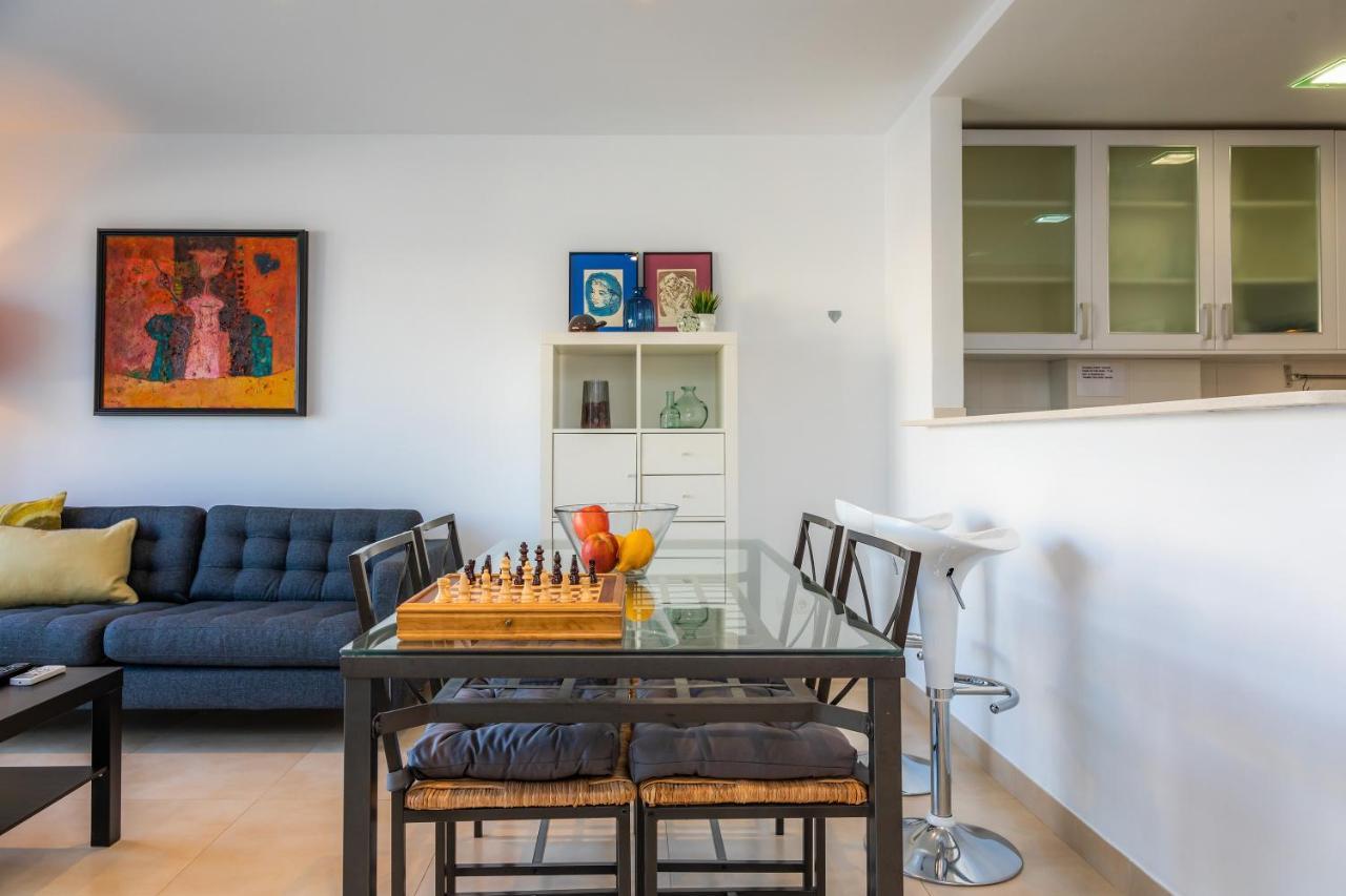 Piso Claudia Apartamento *