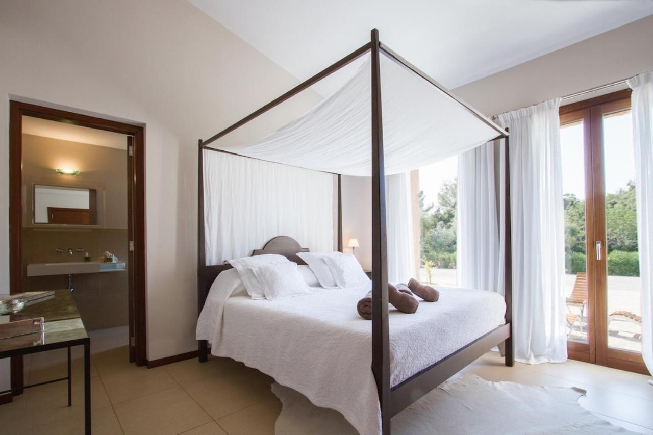 Villa Magnificent Mallorca Casa Son 6 Bedrooms Childrens Play Area Private Pool *