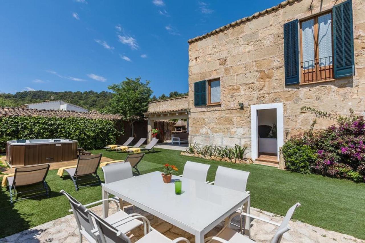 Villa Garroverar *