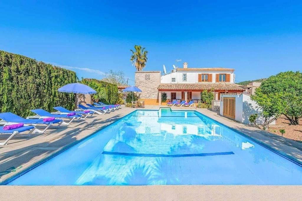 6 Bedroom A Very Short To Port Pollensa By Renthousing *