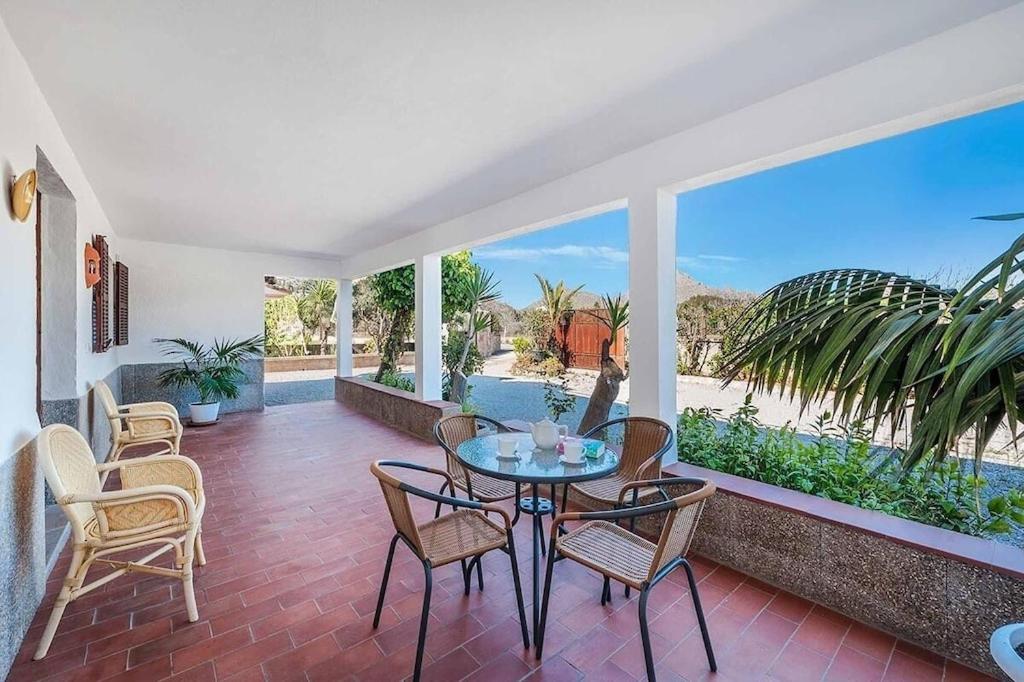 6 Bedroom A Very Short To Port Pollensa By Renthousing Villa