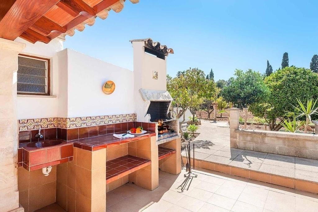 6 Bedroom A Very Short To Port Pollensa By Renthousing Villa