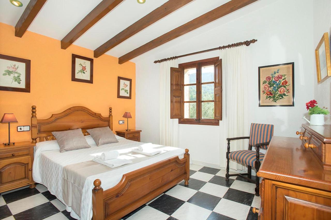 Papa Cala San Vicente Mallorca Villa *