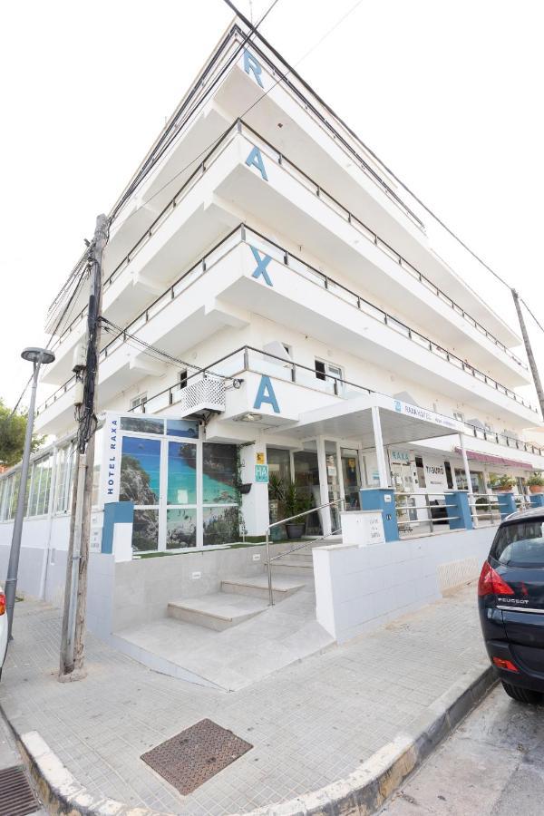 Hotel Raxa 2*