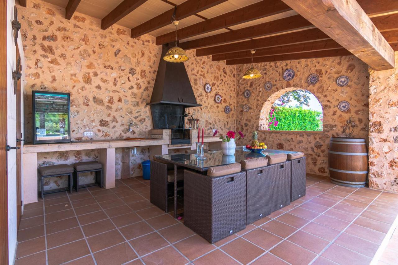 Sanchez Villa