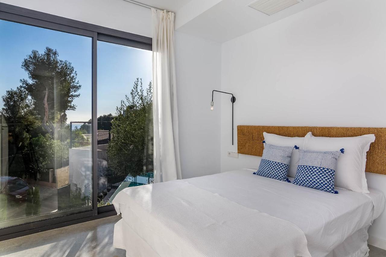3009 - Luxurious New In Quiet Area In Villa Costa De La Calma