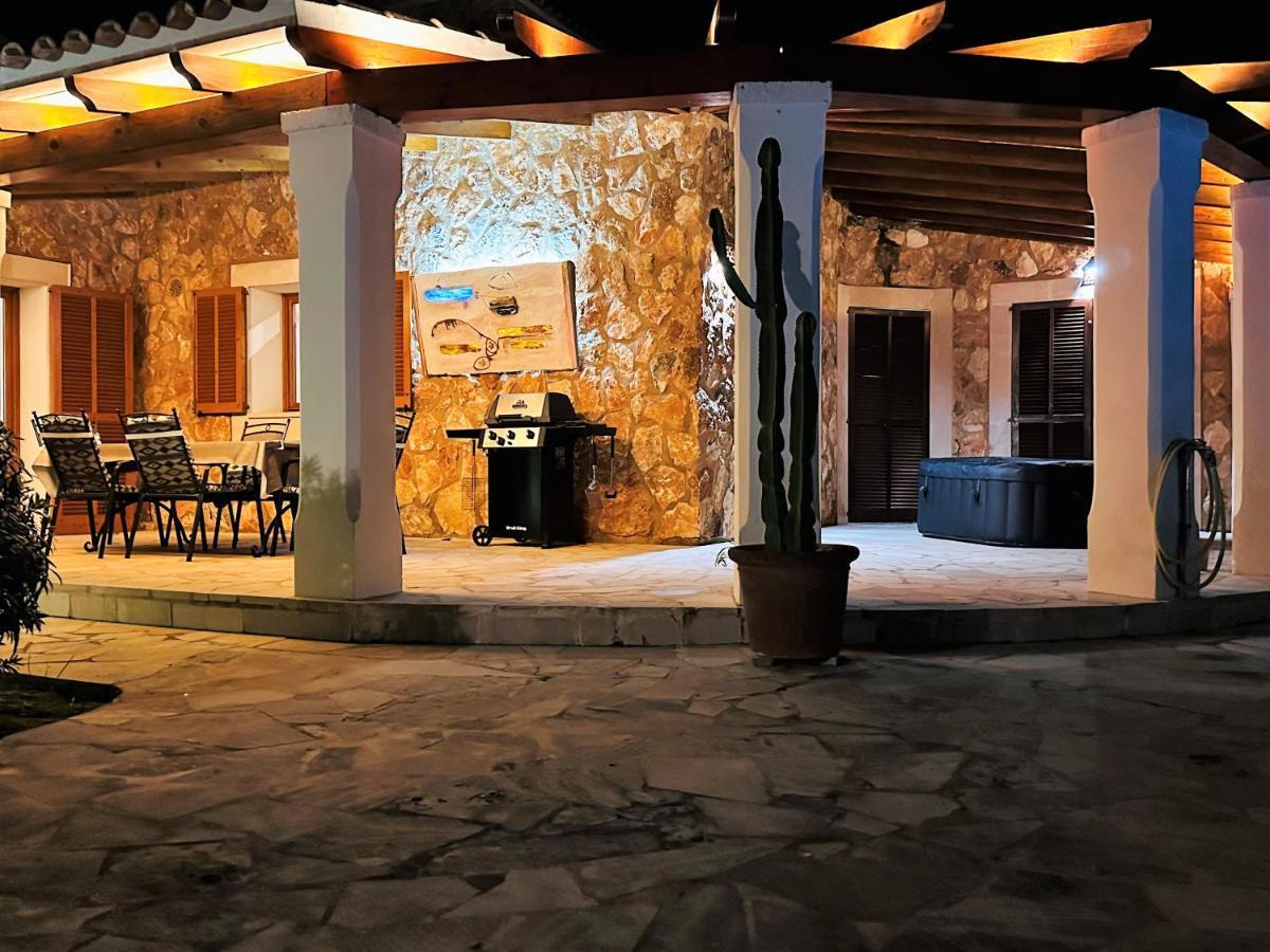 Villa Sanchez In Strandnahe Mit Pool, Jacuzzi, Klima, Wifi, Gas Bbq *
