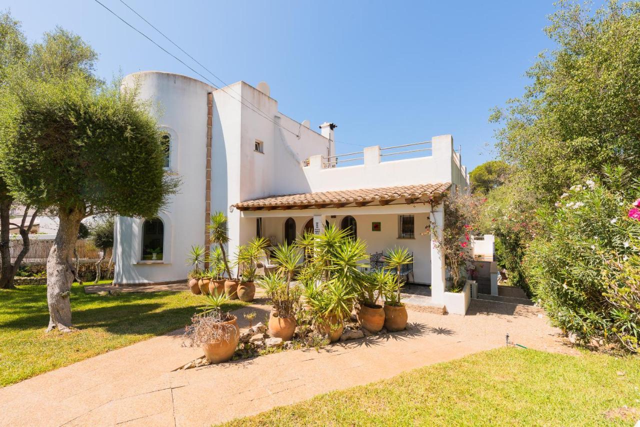 West Casa Taake