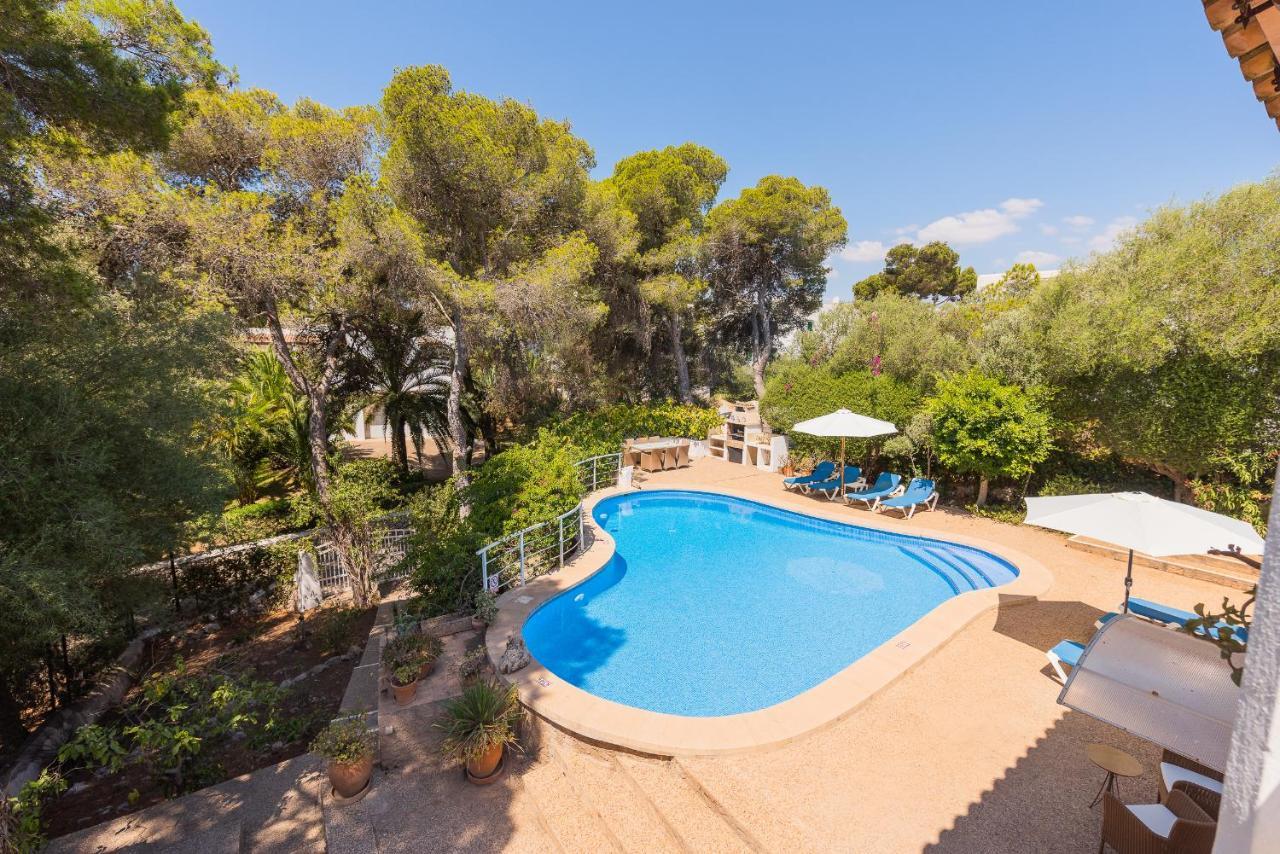 West Casa Taake