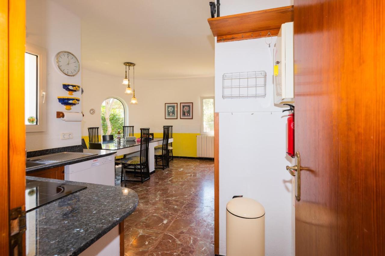 West Casa Taake