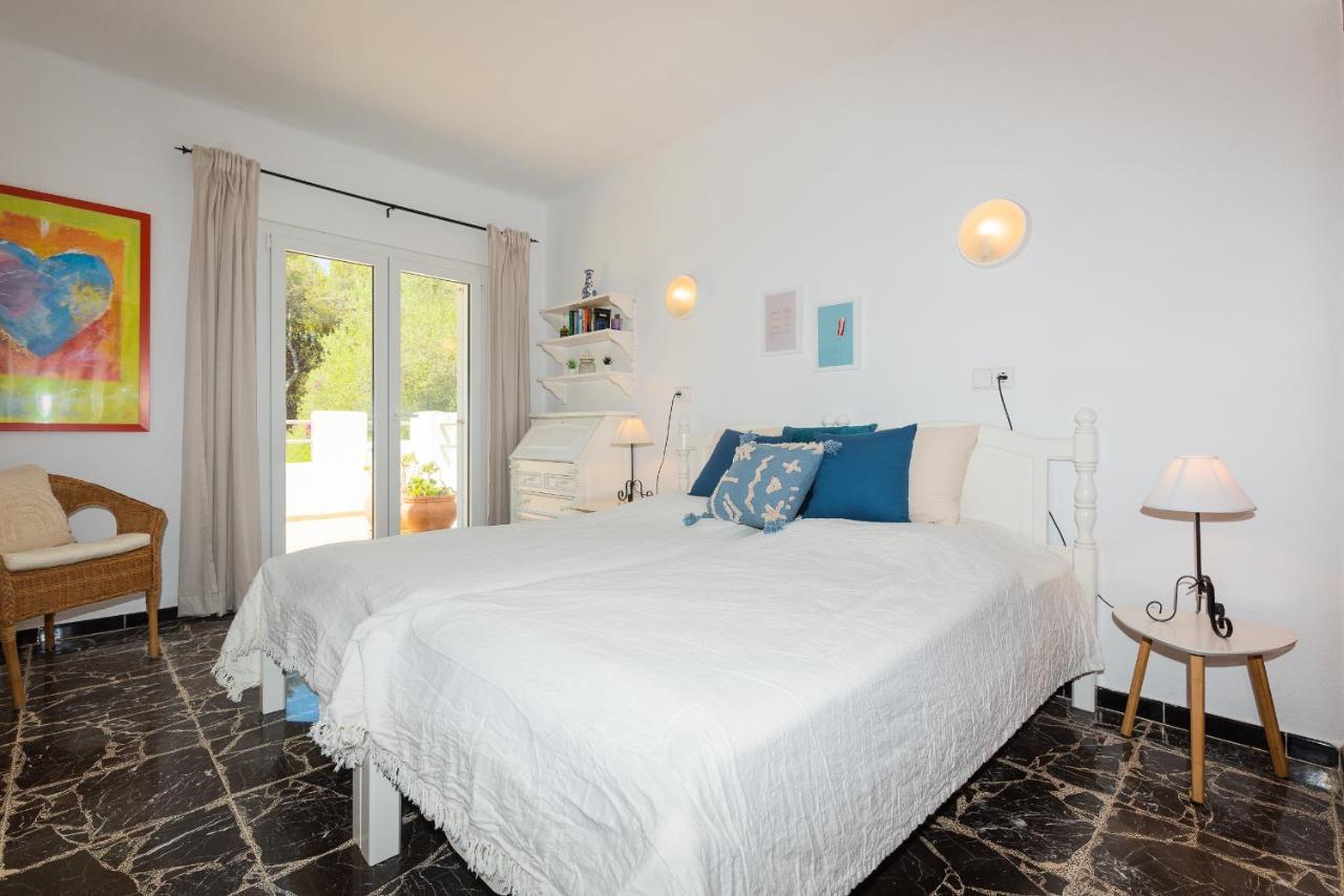 West Casa Taake *