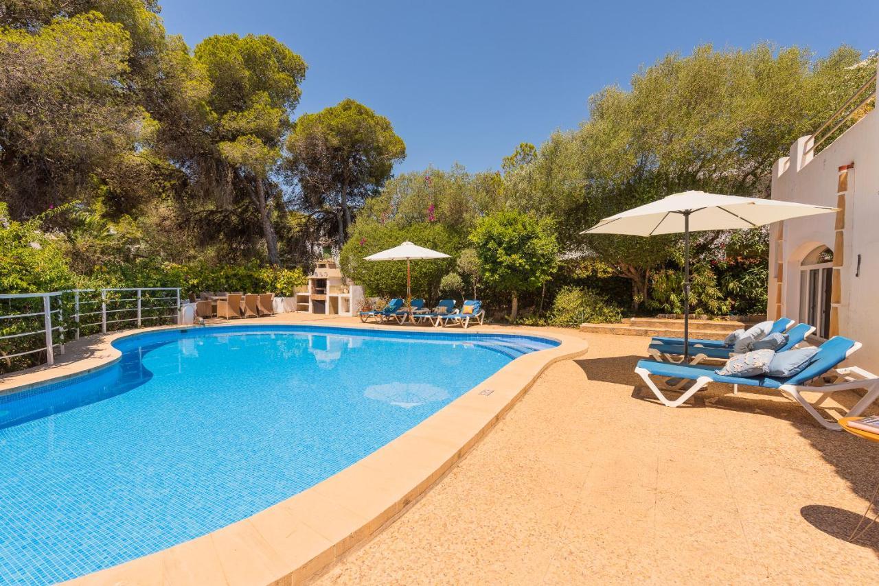 West Casa Taake