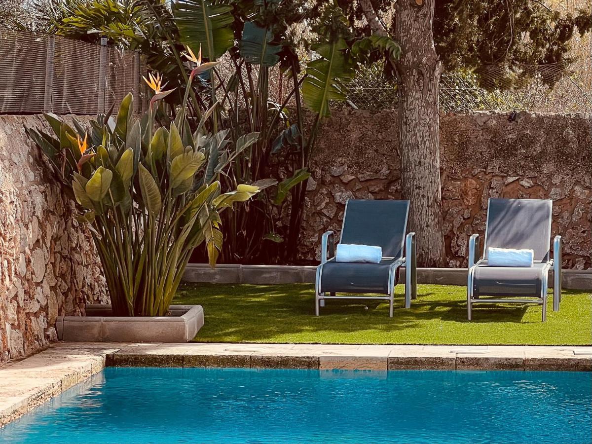 Holiday home Petita Llombards