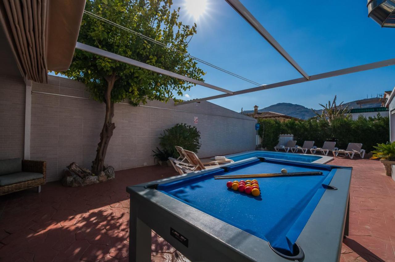 Сasa de vacaciones Fantastic Tucan, Pool Barbecue Ground Floor