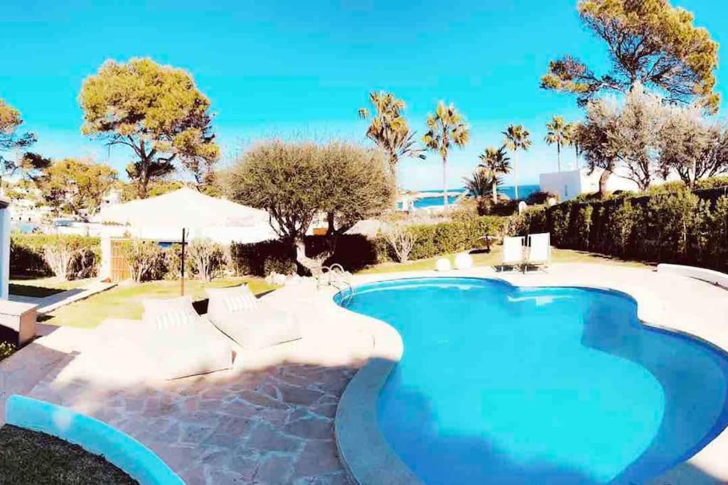 Mit Meerblick Und Pool Fuer 6 Personen Villa *