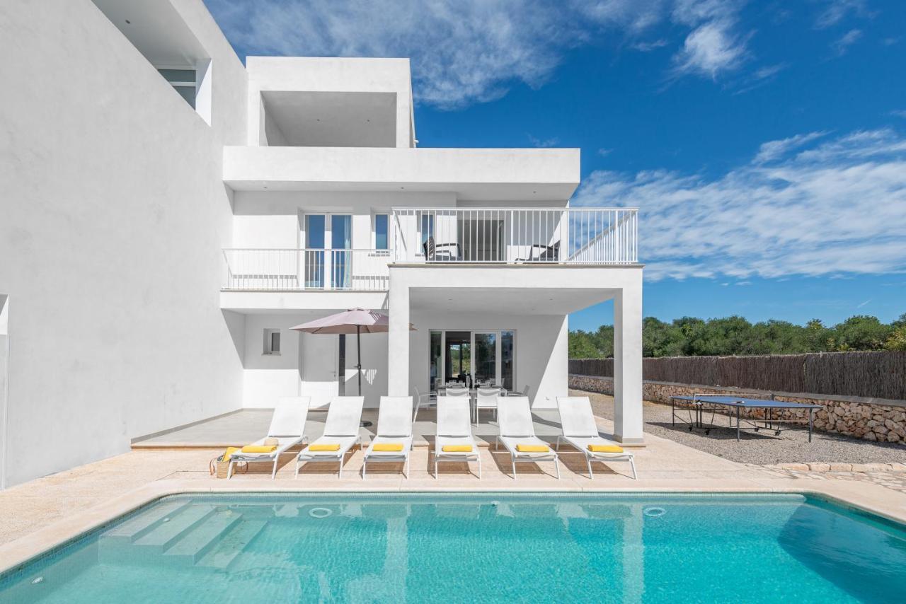 Stunning Marianella Gris, Pool, Bbq, Ac, Free Wifi
