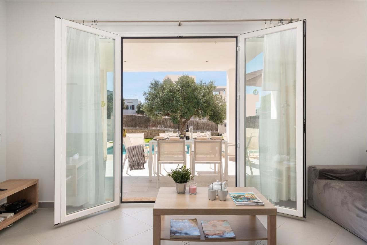 Holiday home Stunning Marianella Gris, Pool, Bbq, Ac, Free Wifi *
