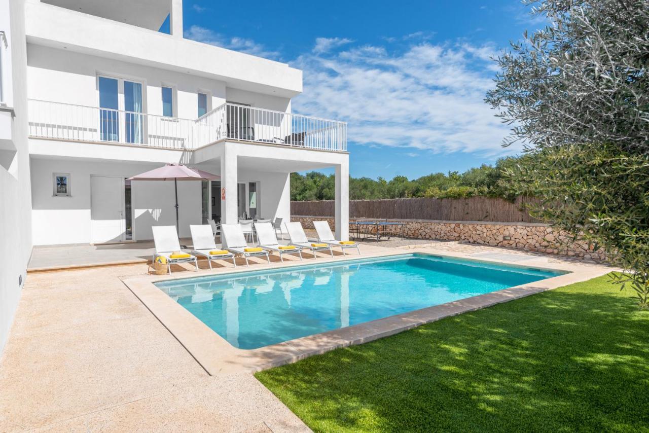 Holiday home Stunning Marianella Gris, Pool, Bbq, Ac, Free Wifi