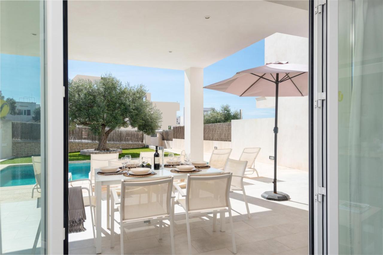 Stunning Marianella Gris, Pool, Bbq, Ac, Free Wifi Holiday home Cala d'Or (Mallorca)