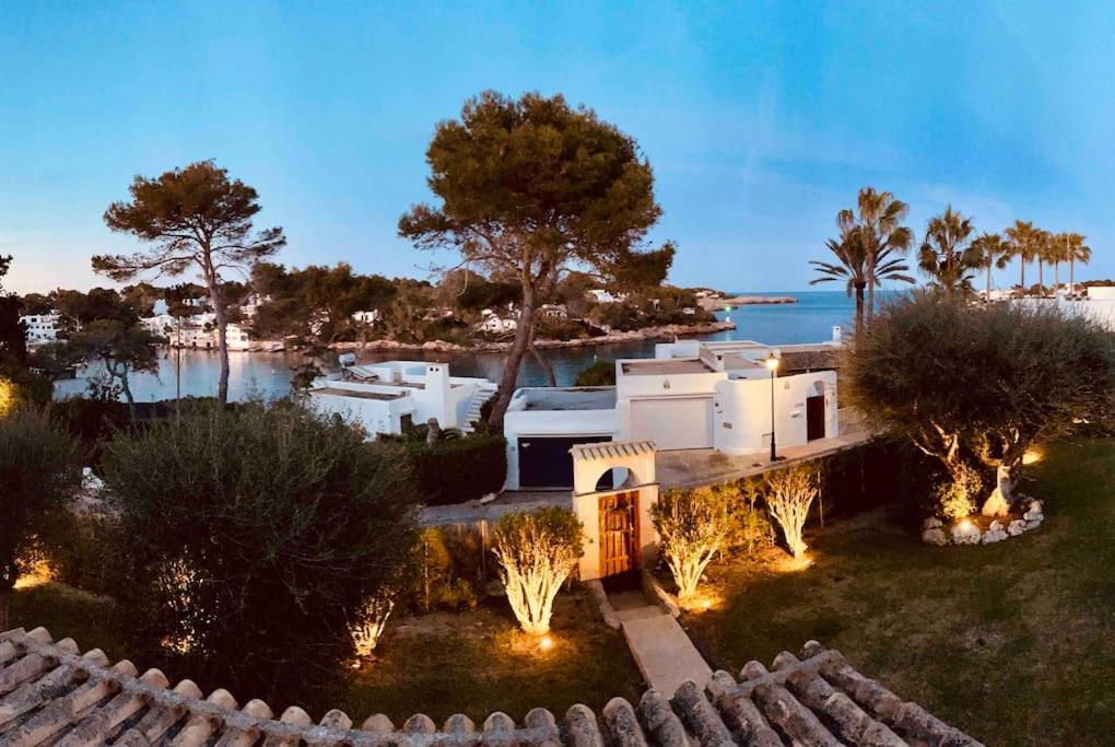Mit Meerblick Und Pool Fuer 6 Personen Villa