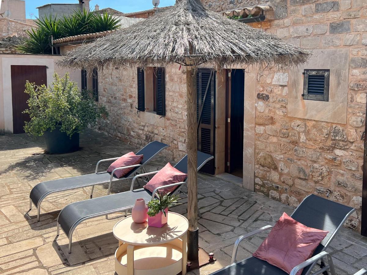 Holiday home Petita Llombards