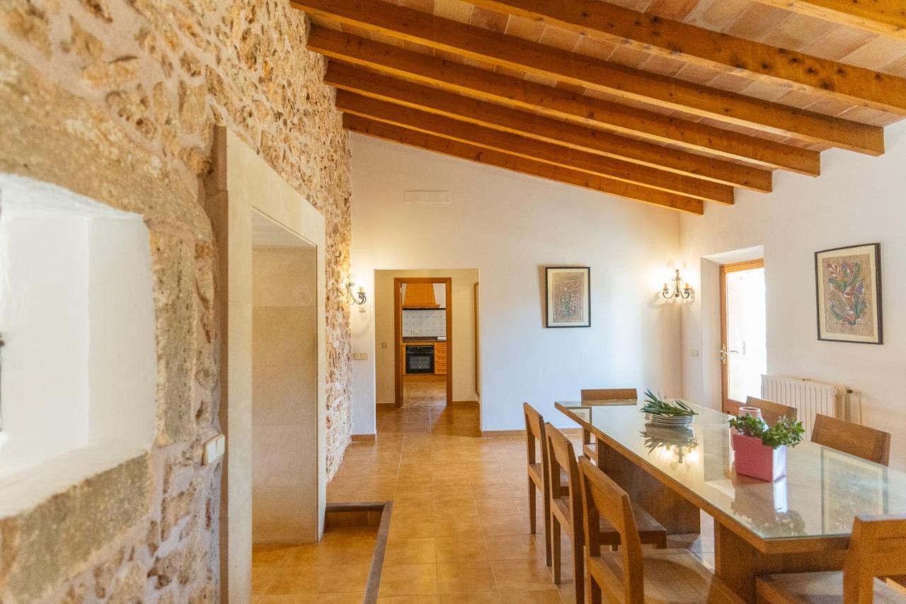 Holiday home Petita Llombards Llombarts